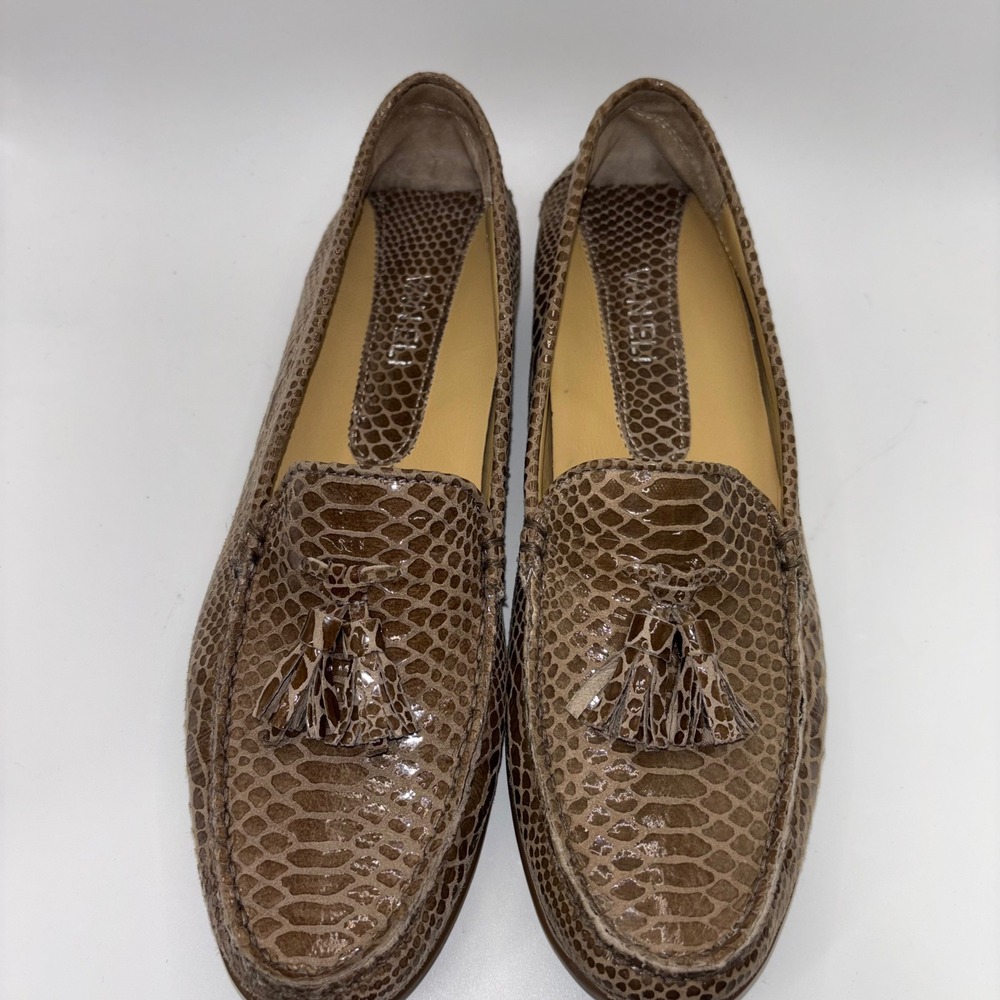 Vaneli Womens 8 A Snakeskin Embossed Leather Tassel Loafers Brown Driving Mocs - Picture 2 of 12